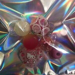 Hello Kitty Pink & Cream  Beads